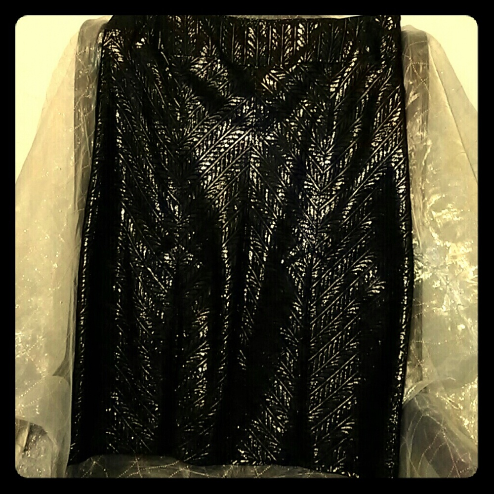 Meritage Black & Pewter Metallic Pleated Skirt, Size 6